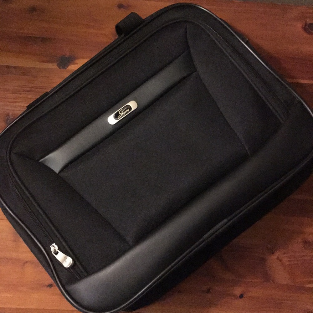 Skyway laptop or carry-on bag